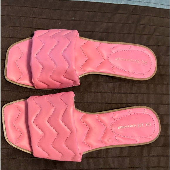 These BCBG Generation flip flops are hot pink.  NEW without tags  Never worn. - Picture 8 of 10
